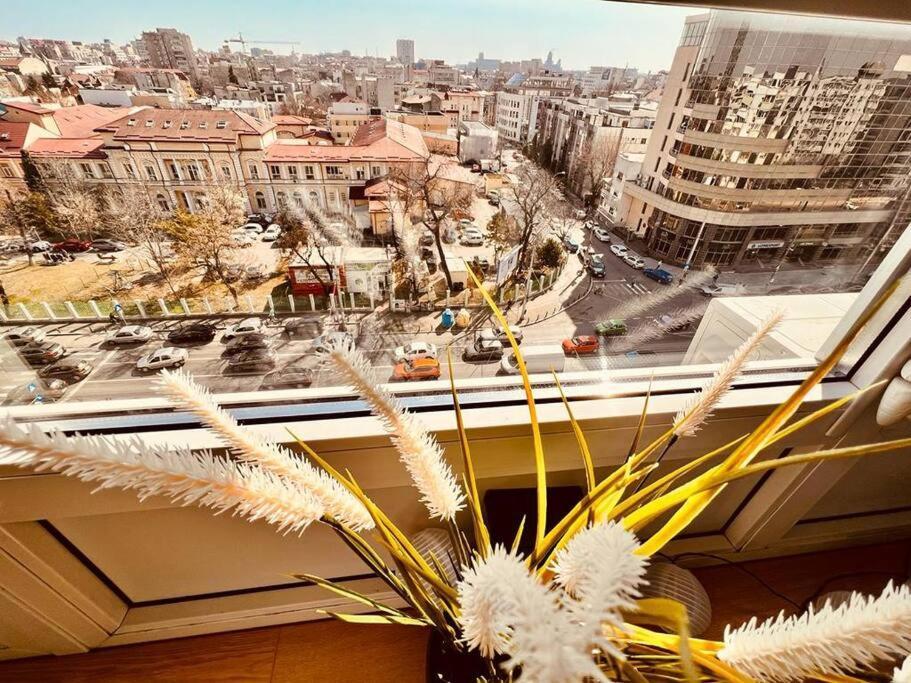Appartamento City View Studio In The Heart Of Bucarest Esterno foto